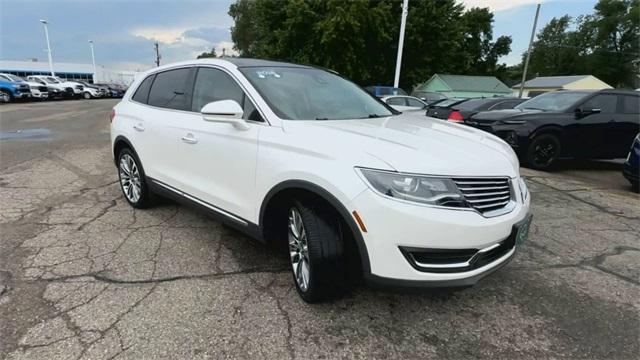 Used 2018 Lincoln MKX Reserve with VIN 2LMPJ8LR7JBL31470 for sale in Saint Cloud, Minnesota