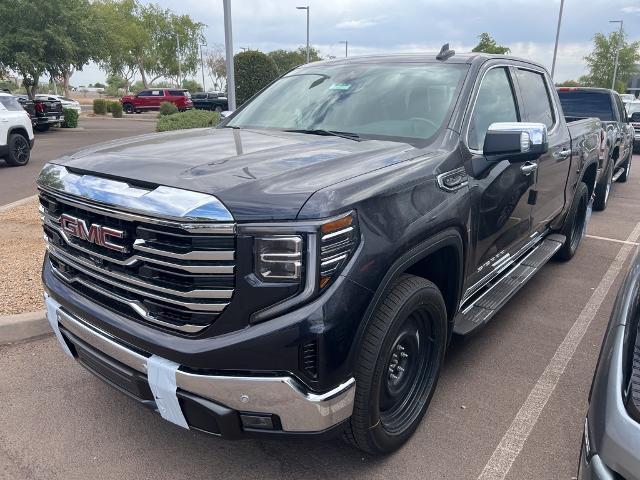 2024 GMC Sierra 1500 Vehicle Photo in GOODYEAR, AZ 85338-1310