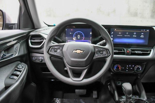 2025 Chevrolet Trailblazer Vehicle Photo in EVERETT, WA 98203-5662