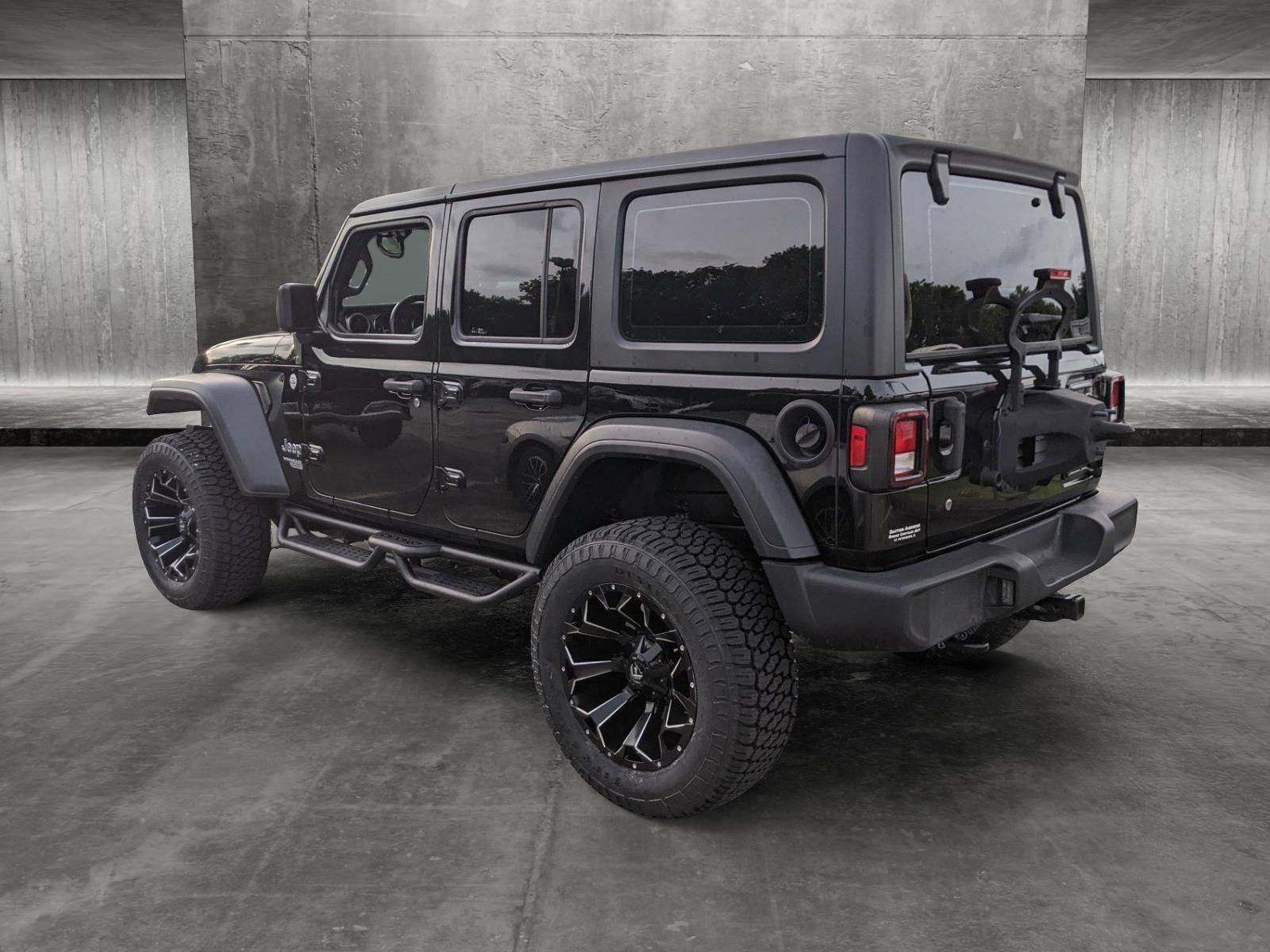 2020 Jeep Wrangler Unlimited Vehicle Photo in PEMBROKE PINES, FL 33024-6534