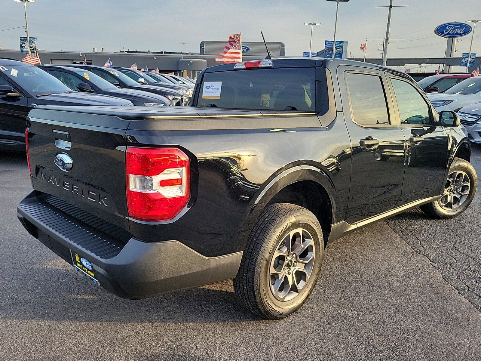 2024 Ford Maverick Vehicle Photo in Saint Charles, IL 60174