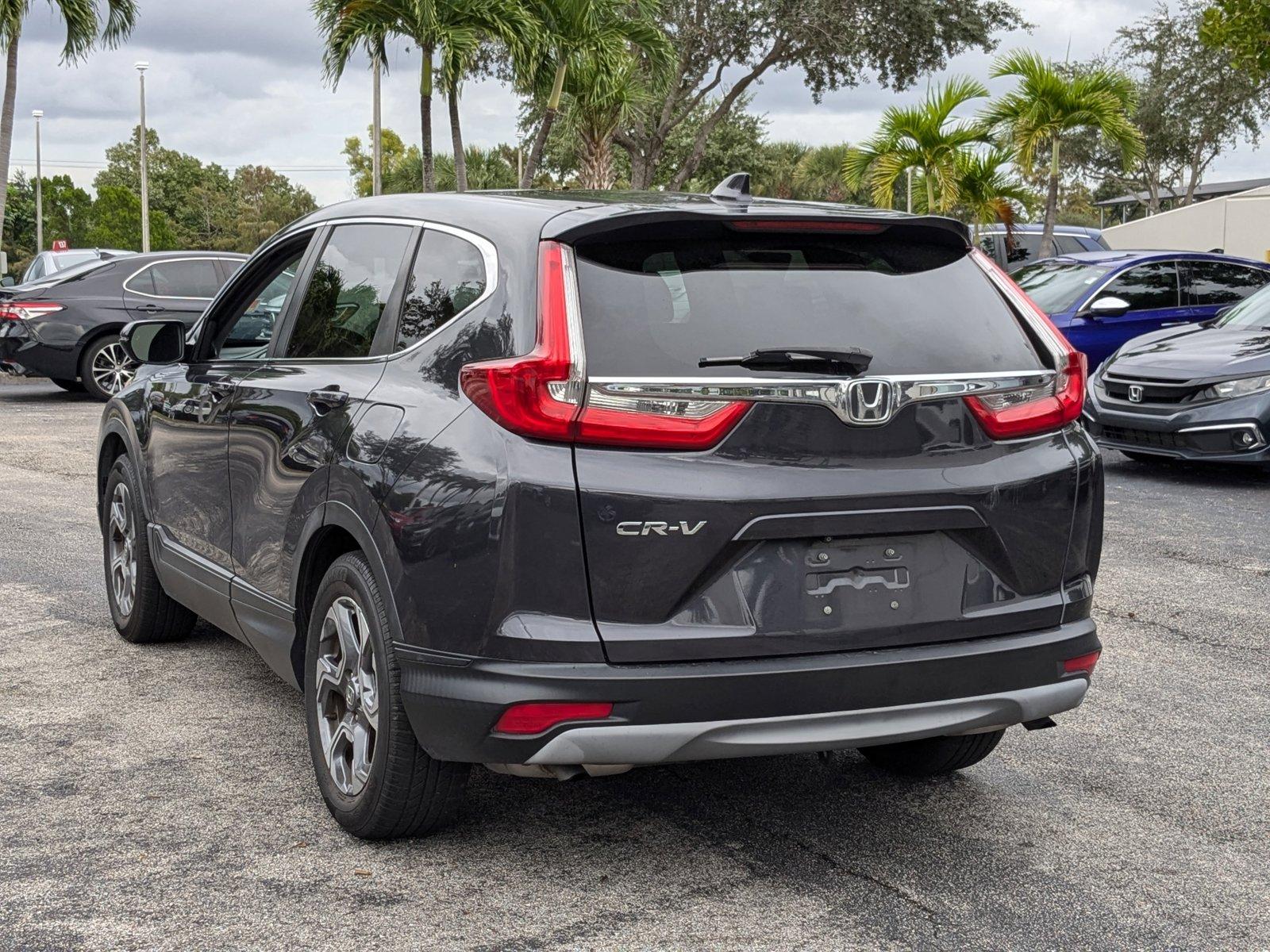 2017 Honda CR-V Vehicle Photo in Miami, FL 33015