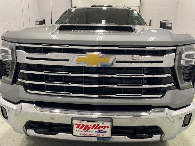 2025 Chevrolet Silverado 3500 HD Vehicle Photo in ROGERS, MN 55374-9422