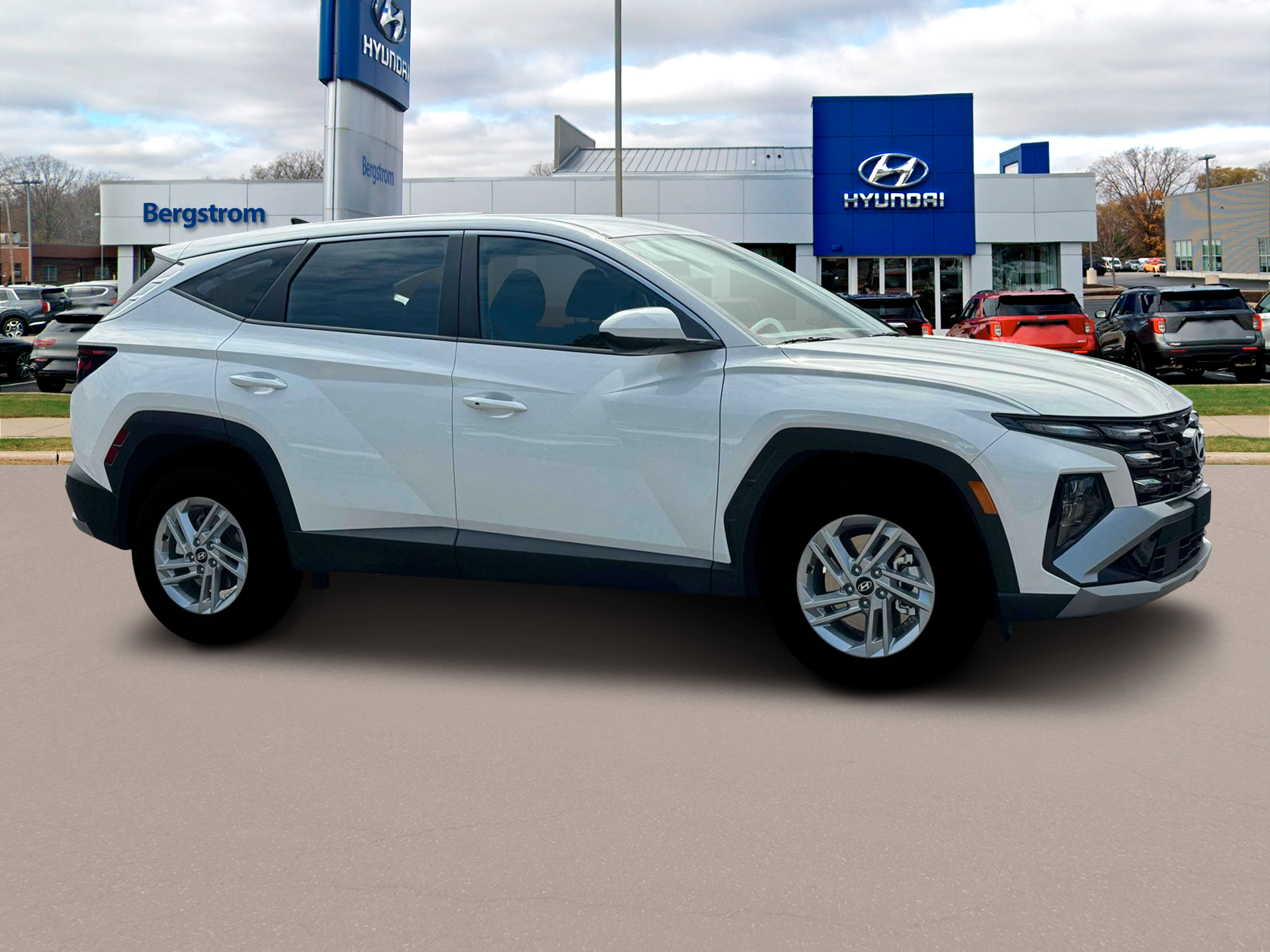 2025 Hyundai TUCSON Vehicle Photo in Green Bay, WI 54304