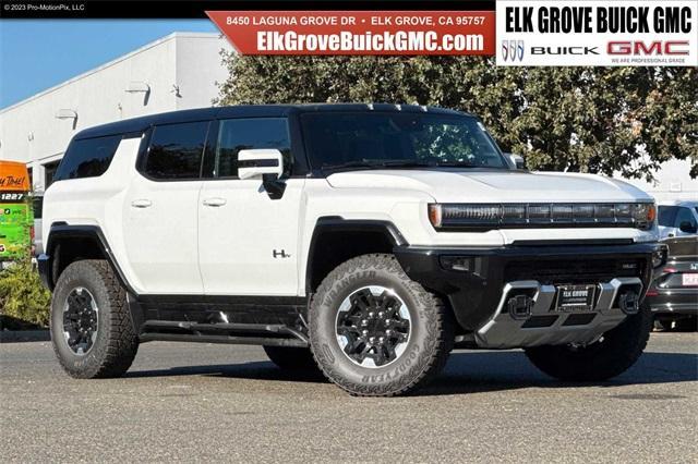 2025 GMC HUMMER EV SUV Vehicle Photo in ELK GROVE, CA 95757-8703