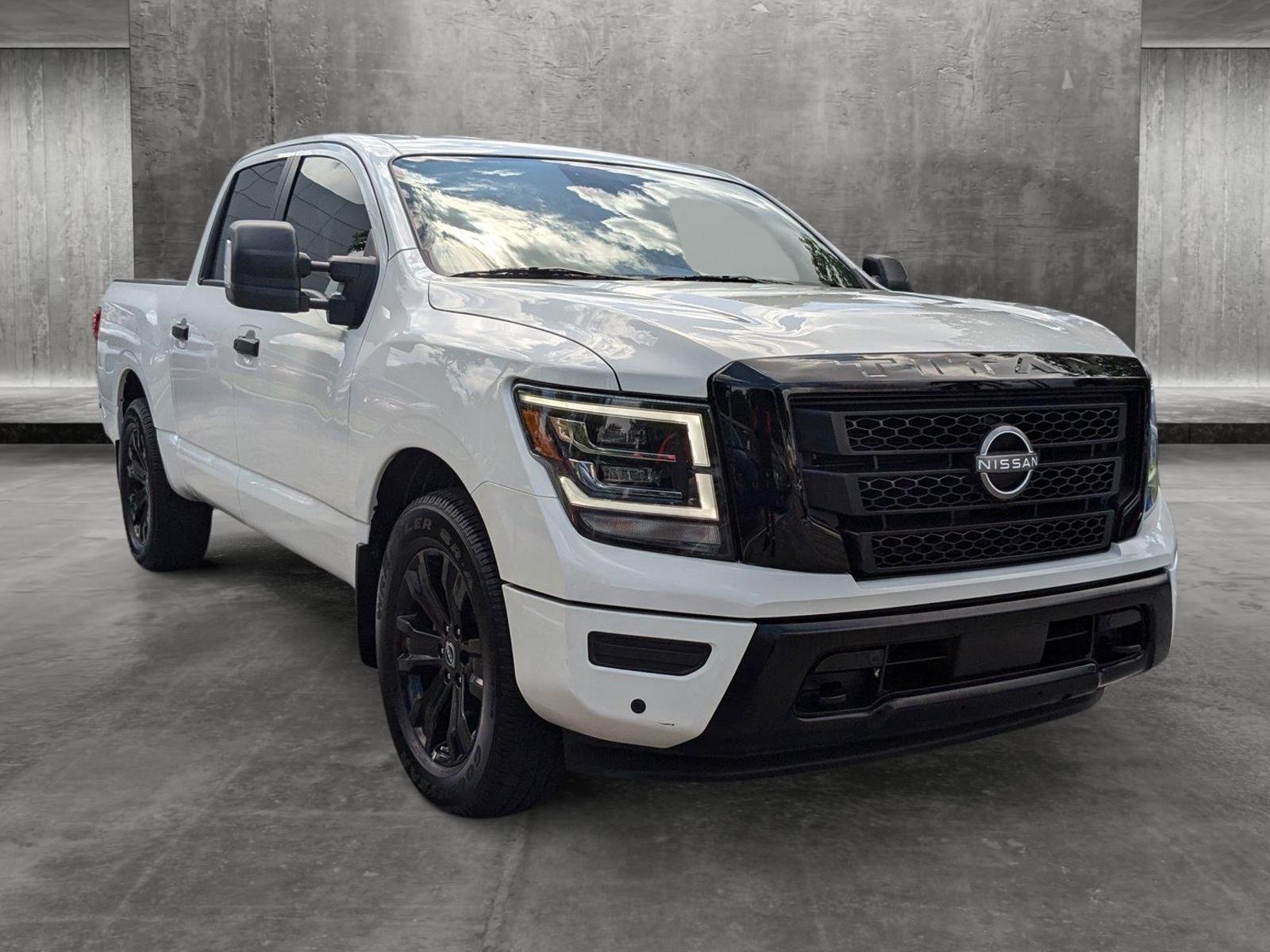 2023 Nissan Titan Vehicle Photo in Miami, FL 33135