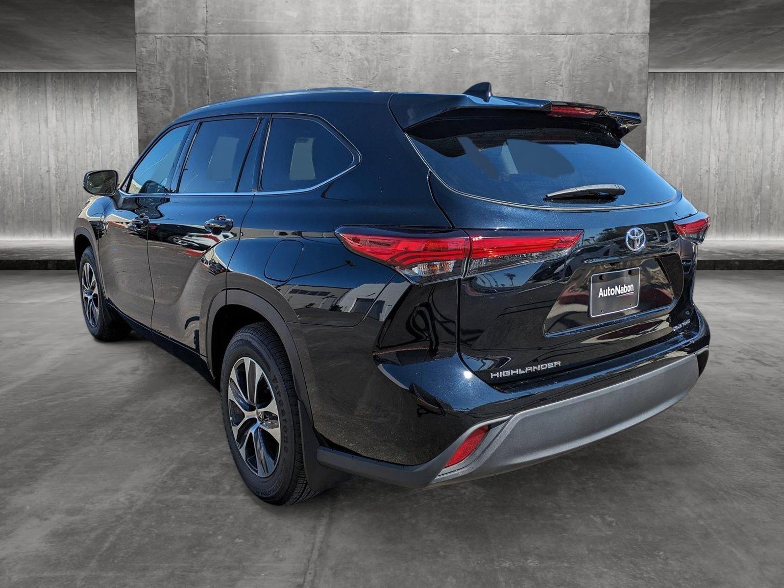 2022 Toyota Highlander Vehicle Photo in Las Vegas, NV 89149