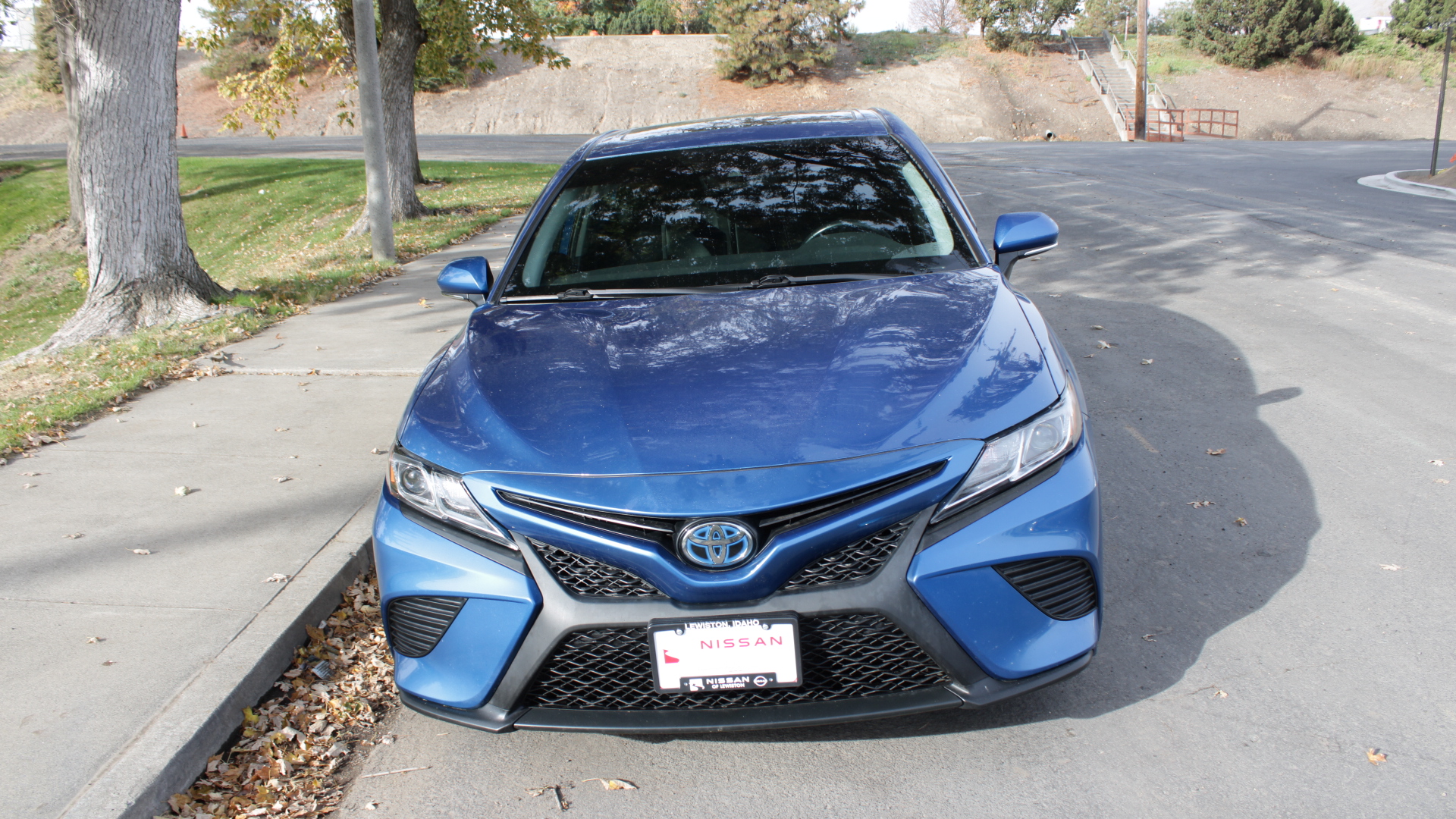 Used 2020 Toyota Camry SE with VIN 4T1J31AK8LU018711 for sale in Lewiston, ID