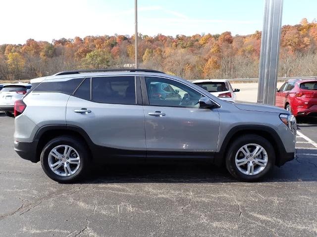 2024 GMC Terrain Vehicle Photo in ZELIENOPLE, PA 16063-2910