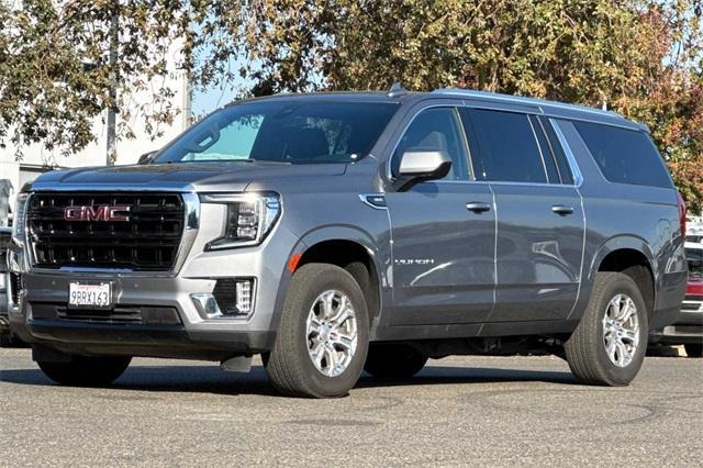 2022 GMC Yukon XL Vehicle Photo in ELK GROVE, CA 95757-8703