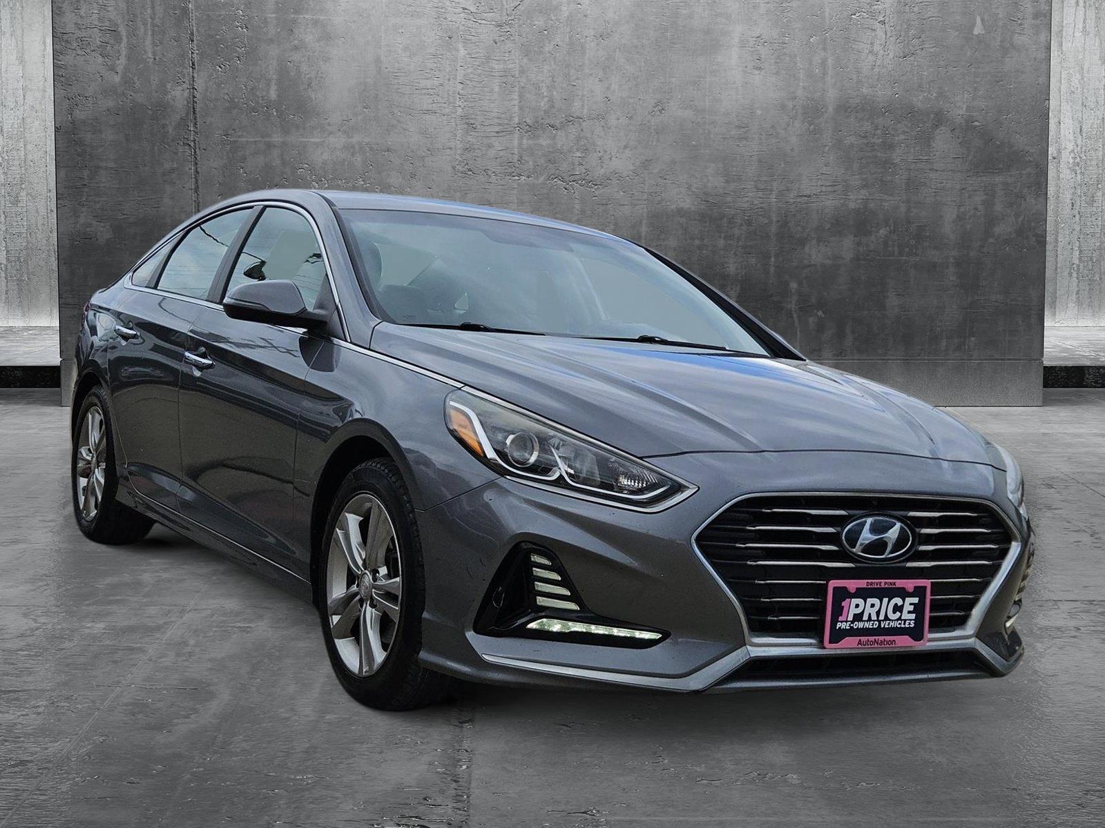 2018 Hyundai Sonata Vehicle Photo in NORTH RICHLAND HILLS, TX 76180-7199