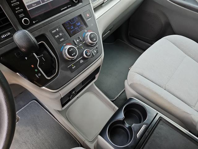 2020 Toyota Sienna Vehicle Photo in San Angelo, TX 76901