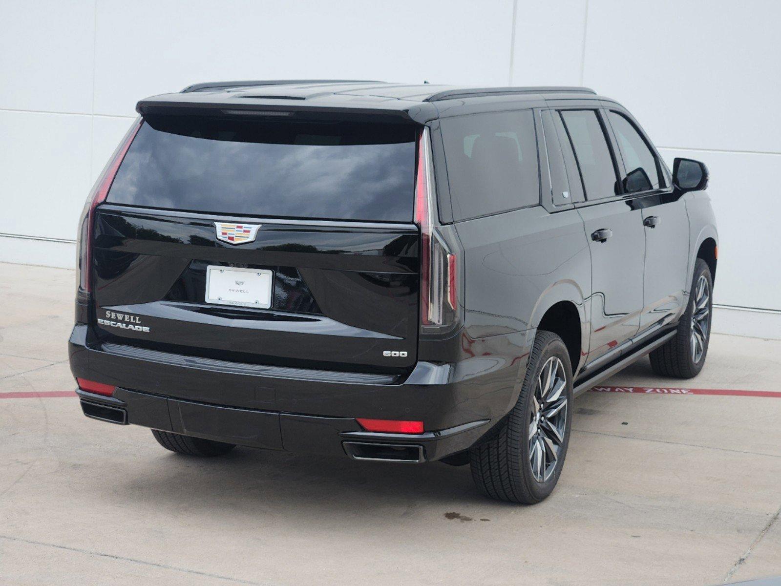 2024 Cadillac Escalade ESV Vehicle Photo in GRAPEVINE, TX 76051-8302