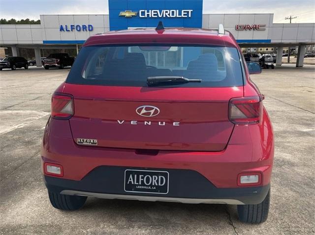 Used 2022 Hyundai Venue SEL with VIN KMHRC8A34NU161078 for sale in Leesville, LA