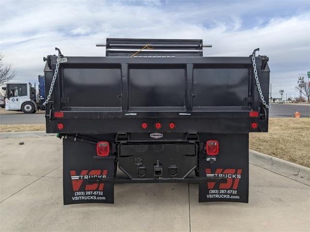 2022 Chevrolet Silverado Chassis Cab Vehicle Photo in ENGLEWOOD, CO 80113-6708