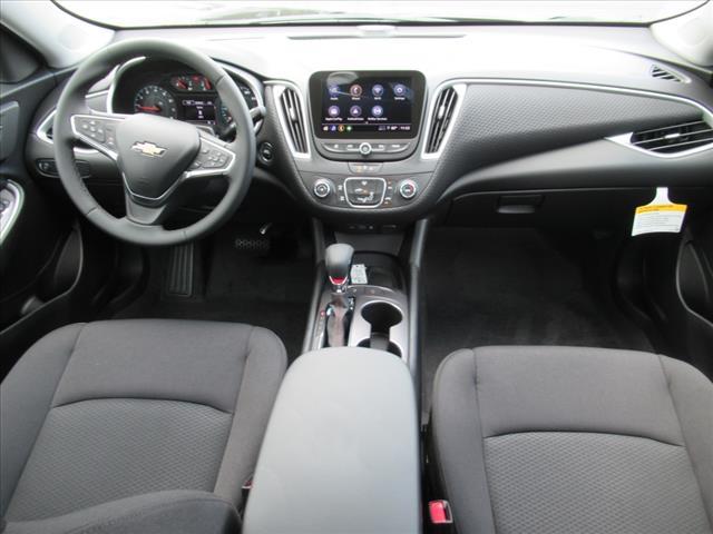 2025 Chevrolet Malibu Vehicle Photo in LEESBURG, FL 34788-4022