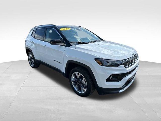 2022 Jeep Compass Vehicle Photo in MEDINA, OH 44256-9631