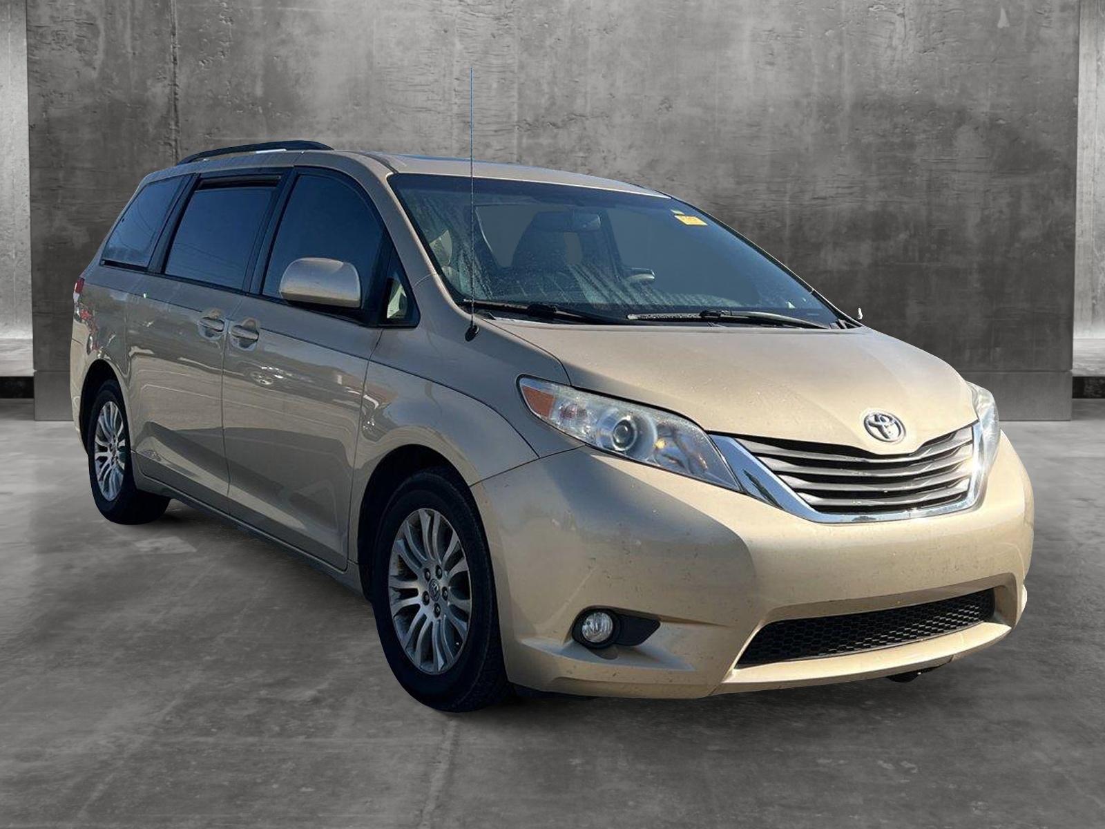 2012 Toyota Sienna Vehicle Photo in Memphis, TN 38125