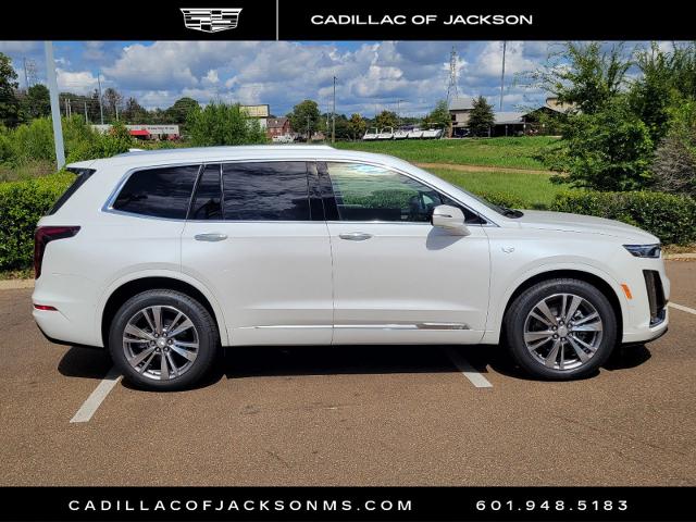 2025 Cadillac XT6 Vehicle Photo in RIDGELAND, MS 39157-4406