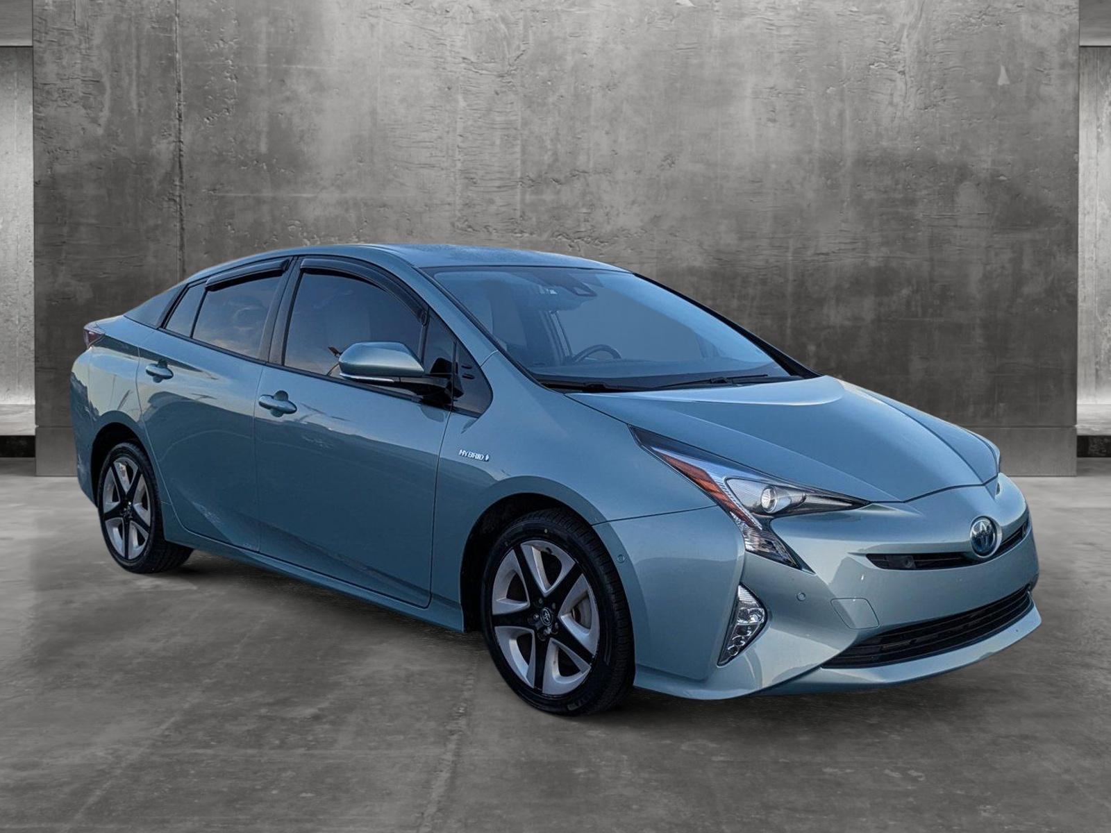 2018 Toyota Prius Vehicle Photo in CLEARWATER, FL 33764-7163