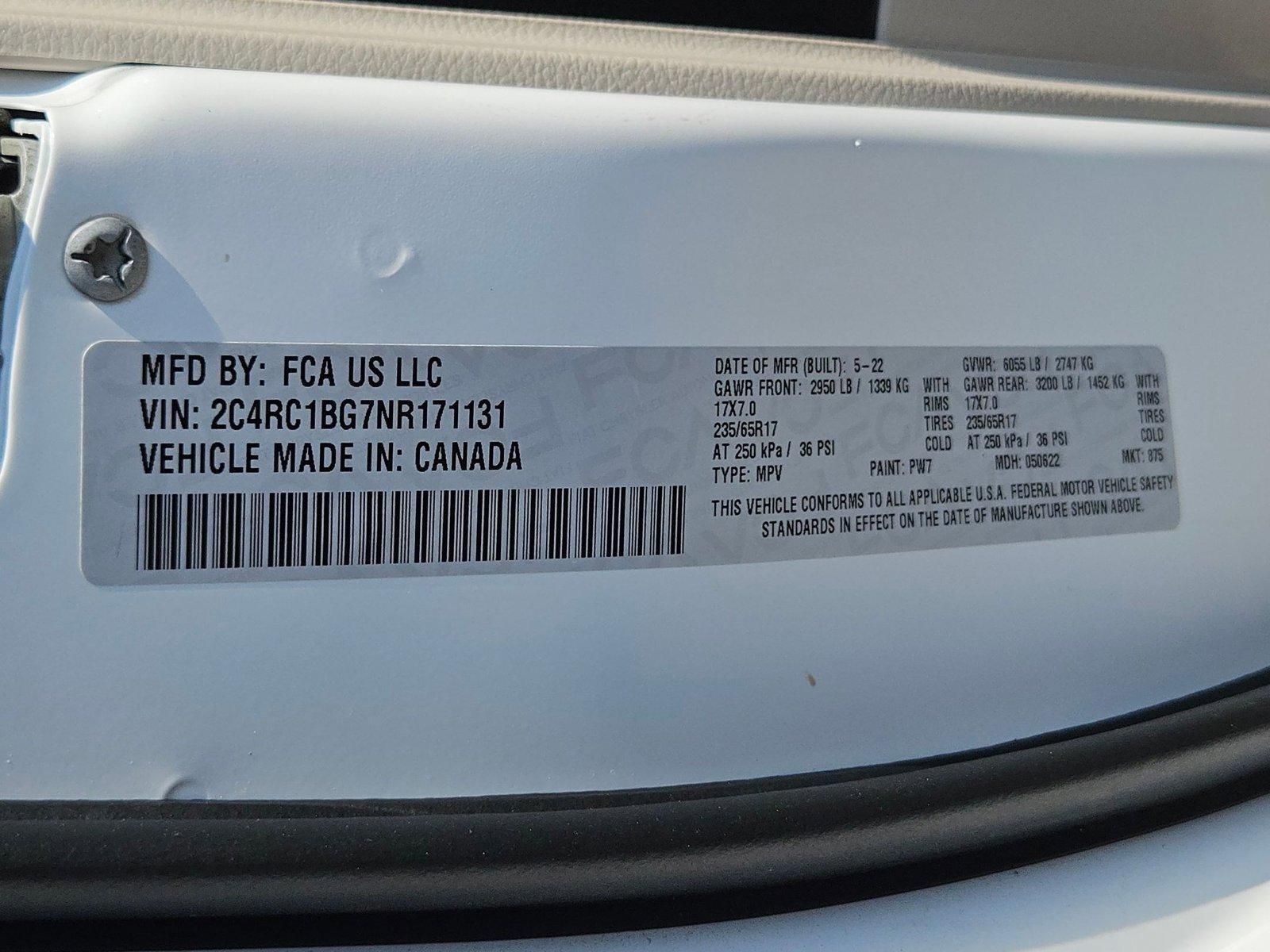 2022 Chrysler Pacifica Vehicle Photo in GILBERT, AZ 85297-0446