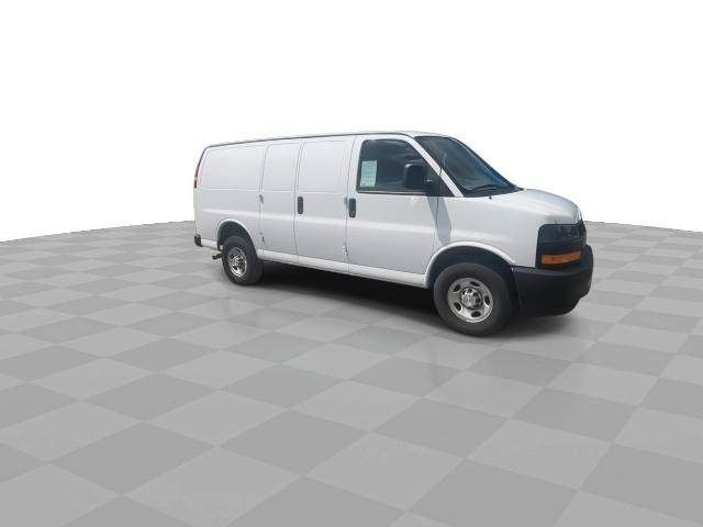 2022 Chevrolet Express Cargo 2500 Vehicle Photo in BOSTON, NY 14025-9684