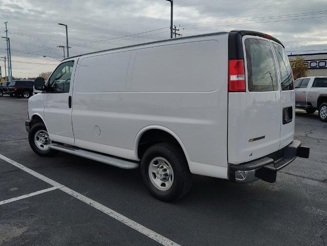 2023 Chevrolet Express Cargo 2500 Vehicle Photo in GREEN BAY, WI 54304-5303