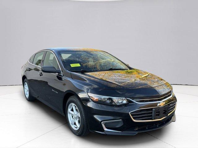 2016 Chevrolet Malibu Vehicle Photo in LEOMINSTER, MA 01453-2952