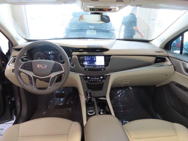 2024 Cadillac XT5 Vehicle Photo in DELRAY BEACH, FL 33483-3294