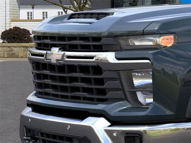 2025 Chevrolet Silverado 2500 HD Vehicle Photo in GRAND BLANC, MI 48439-8139