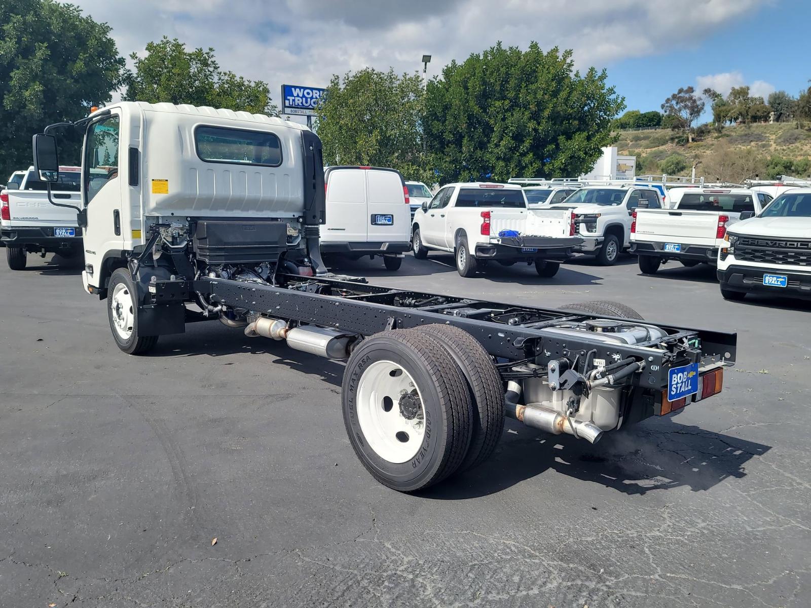 2024 Chevrolet 4500 HG LCF Gas Vehicle Photo in LA MESA, CA 91942-8211