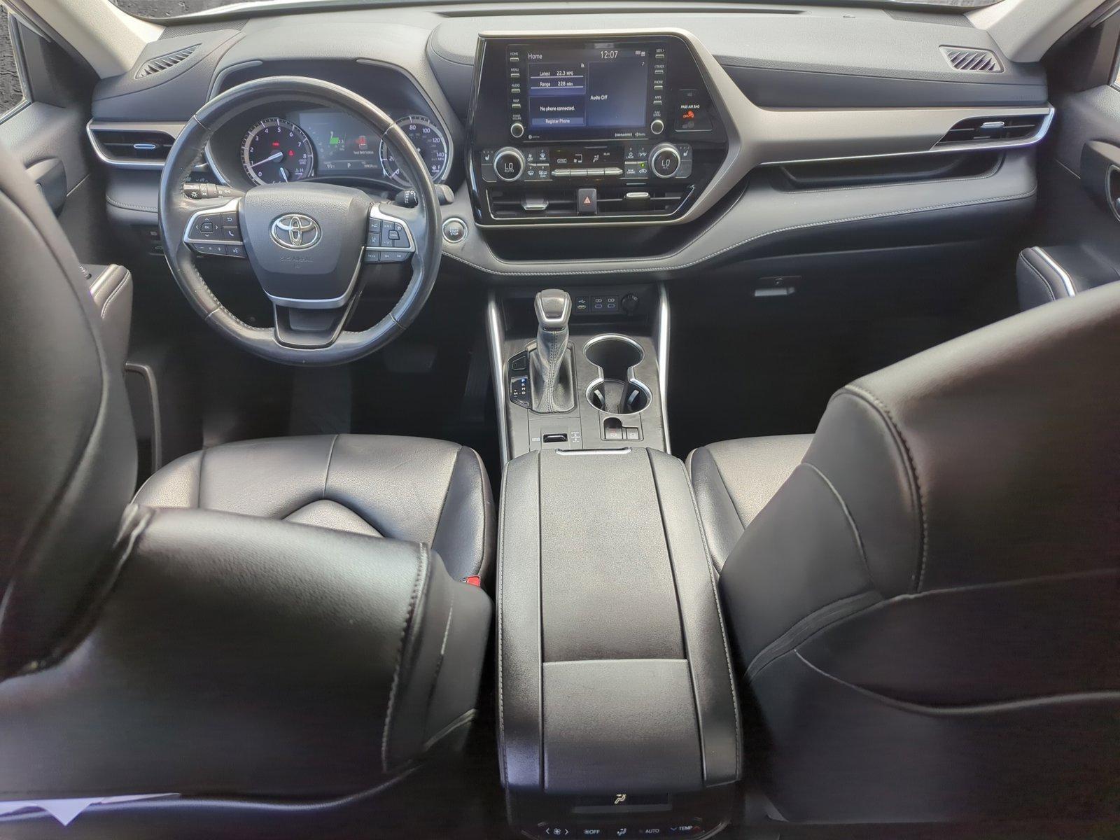 2022 Toyota Highlander Vehicle Photo in Ft. Myers, FL 33907