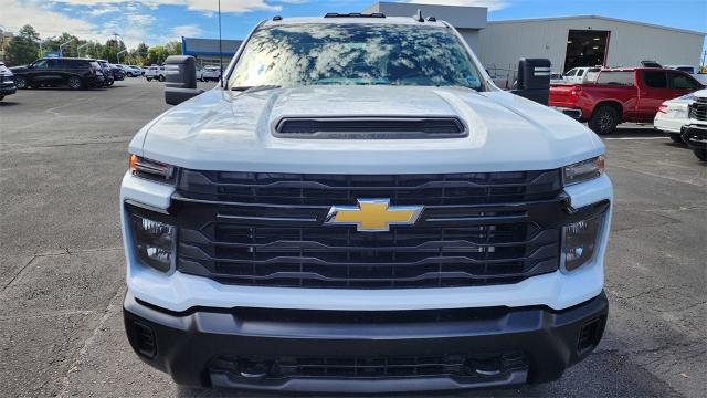 2025 Chevrolet Silverado 3500 HD Chassis Cab Vehicle Photo in FLAGSTAFF, AZ 86001-6214