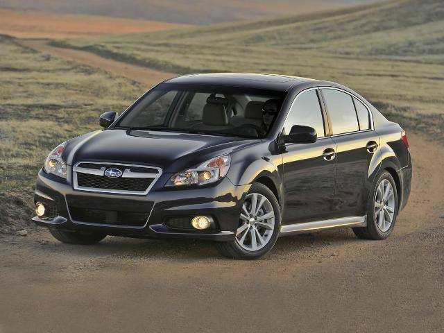 2013 Subaru Legacy Vehicle Photo in MEDINA, OH 44256-9631