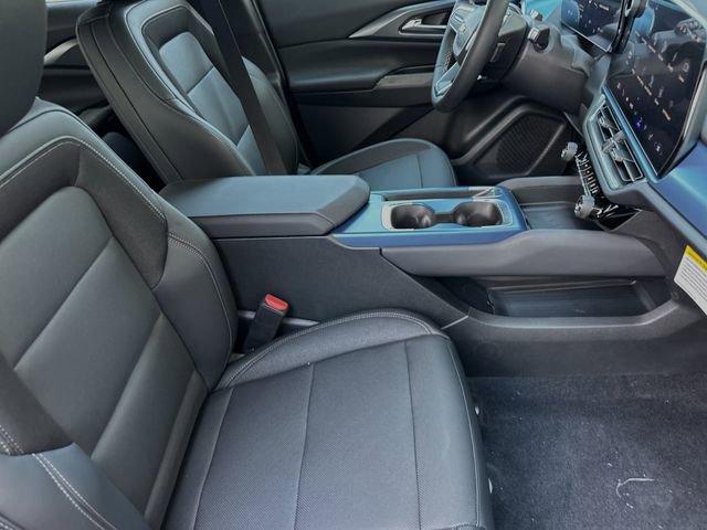 2024 Chevrolet Equinox EV Vehicle Photo in RIVERSIDE, CA 92504-4106