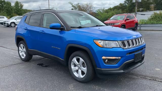 2019 Jeep Compass Vehicle Photo in MOON TOWNSHIP, PA 15108-2571