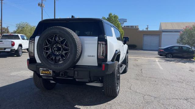 2025 GMC HUMMER EV SUV Vehicle Photo in TURLOCK, CA 95380-4918