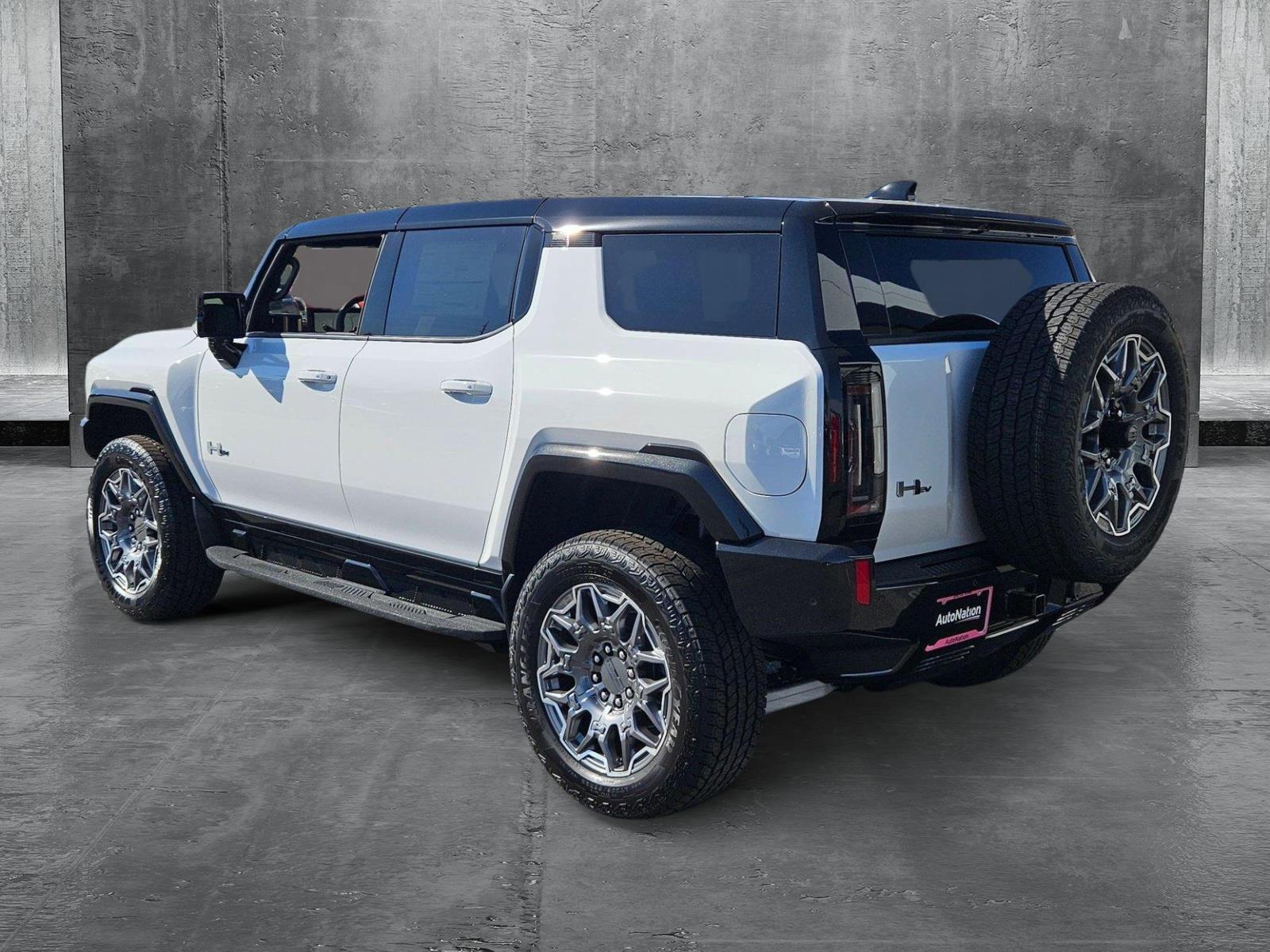 2025 GMC HUMMER EV SUV Vehicle Photo in LAS VEGAS, NV 89146-3033