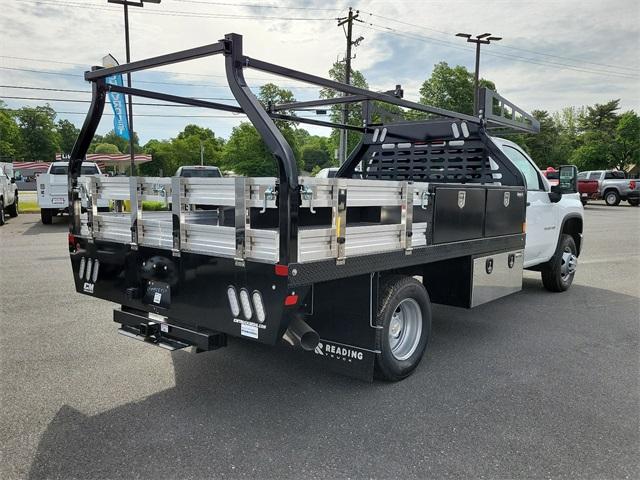 2024 Chevrolet Silverado 3500 HD Chassis Cab Vehicle Photo in MILFORD, DE 19963-6122