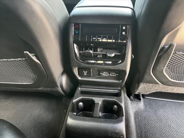 2021 Jeep Grand Cherokee L Vehicle Photo in TAMPA, FL 33612-3404