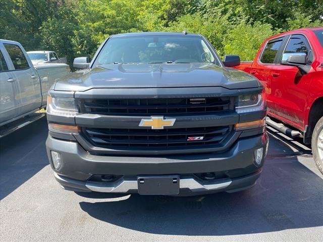 Used 2018 Chevrolet Silverado 1500 LT with VIN 2GCVKREC0J1100418 for sale in Huntingdon, PA