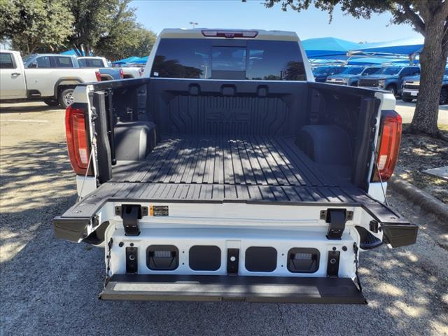 2023 GMC Sierra 1500 Vehicle Photo in Denton, TX 76205