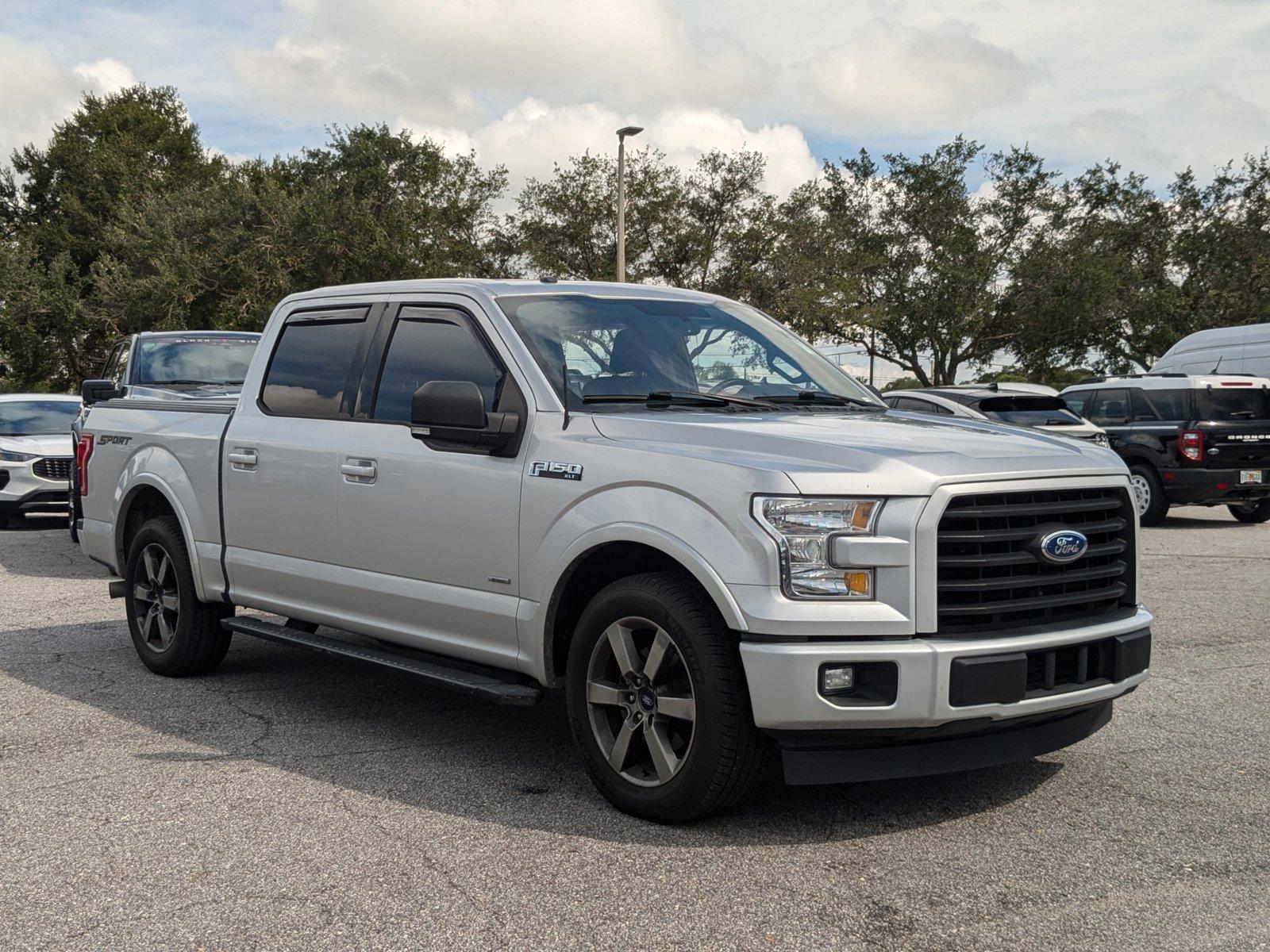 2017 Ford F-150 Vehicle Photo in St. Petersburg, FL 33713