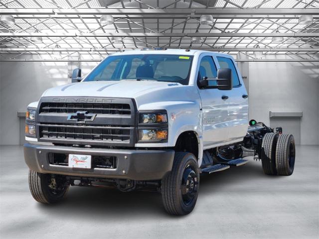 2024 Chevrolet Silverado 4500 HD Vehicle Photo in Weatherford, TX 76087