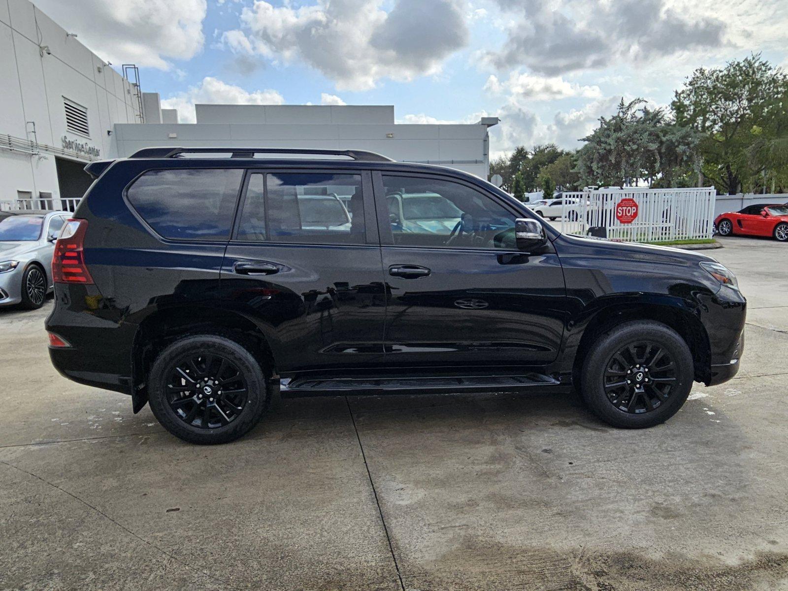 2022 Lexus GX 460 Vehicle Photo in Pembroke Pines , FL 33027