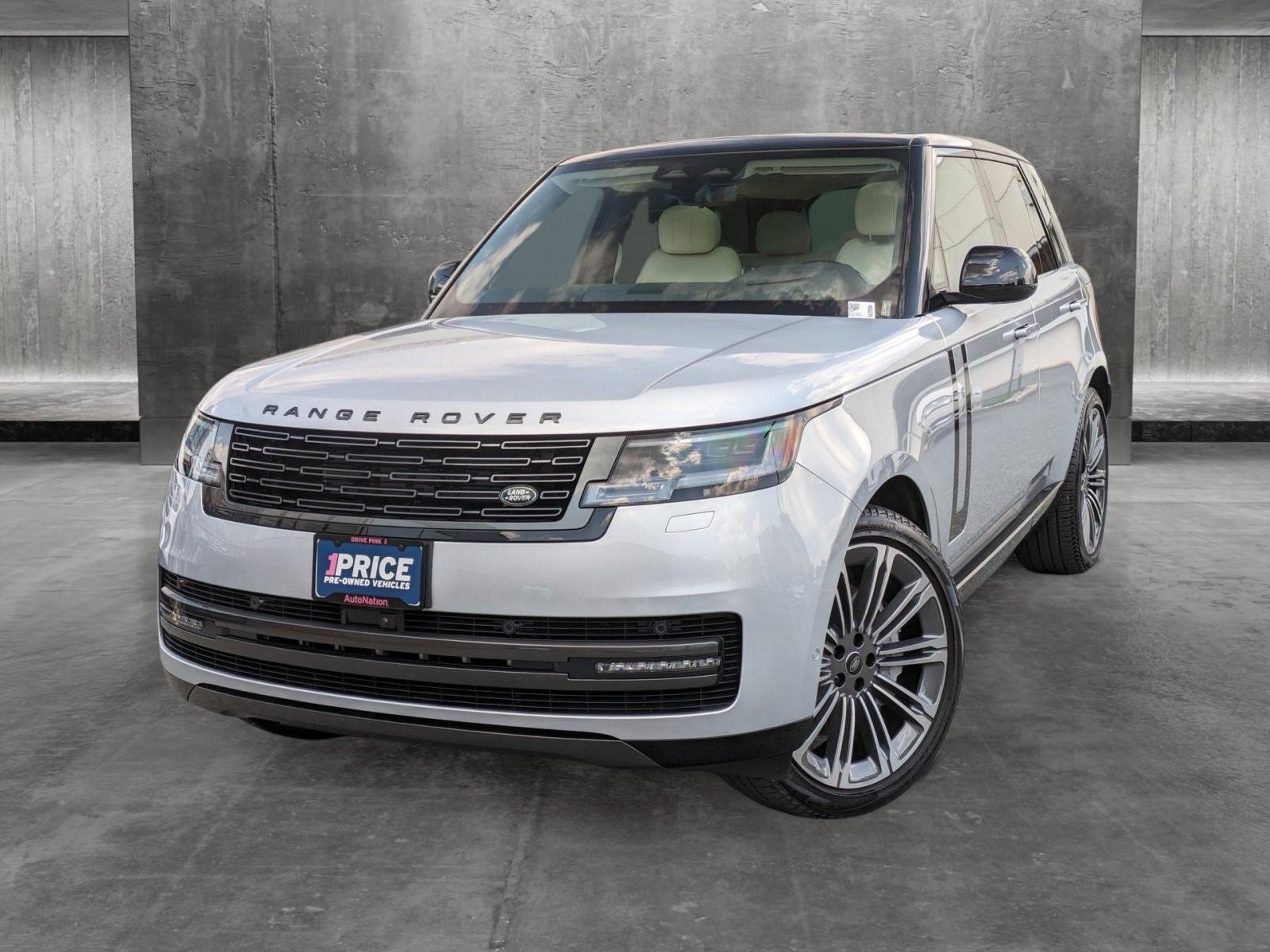 2024 Land Rover Range Rover Vehicle Photo in Bethesda, MD 20852