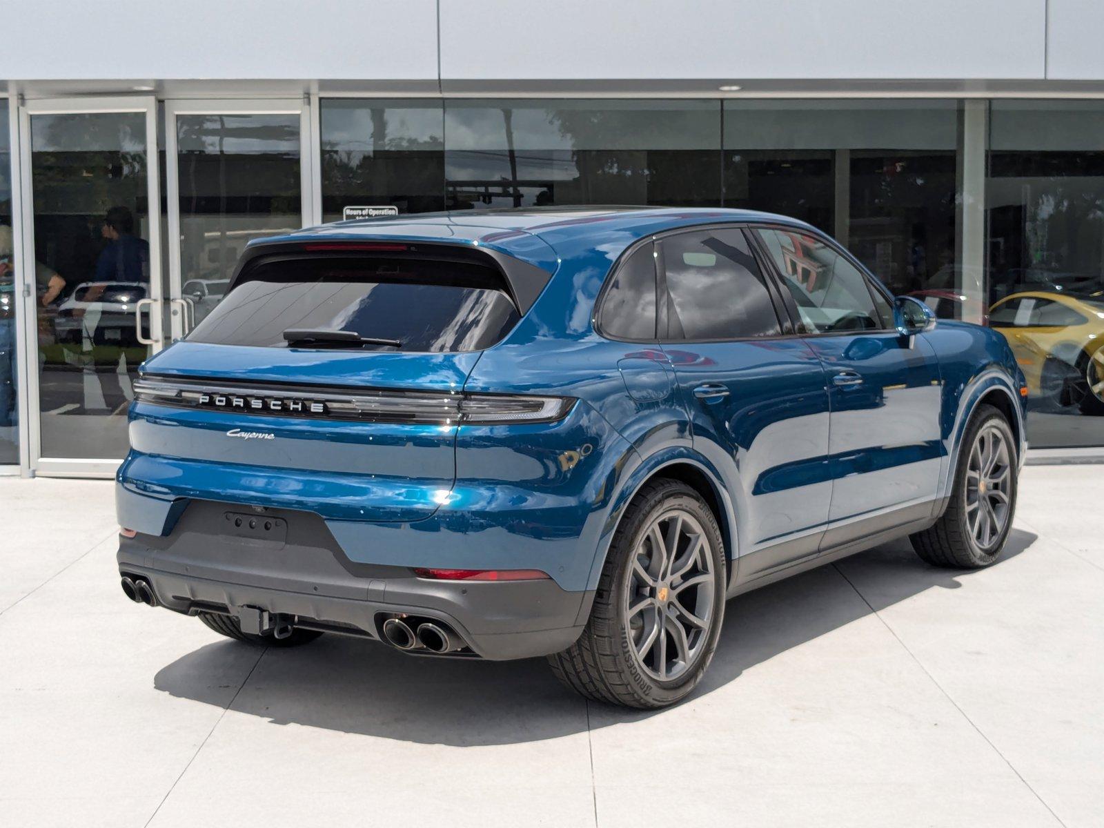 2024 Porsche Cayenne Vehicle Photo in Maitland, FL 32751