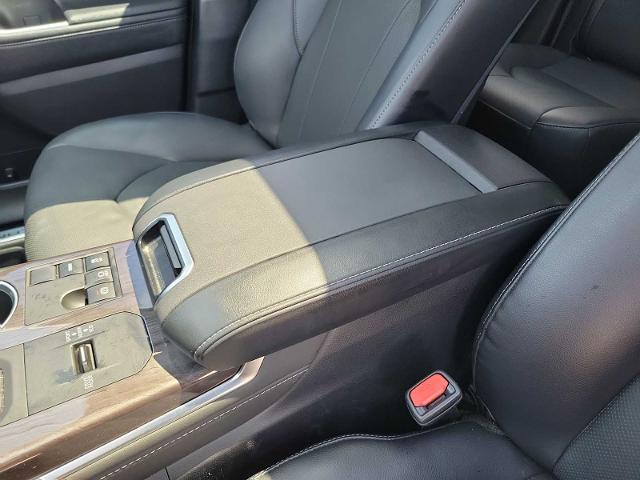 2023 Toyota Highlander Vehicle Photo in MIDLAND, TX 79703-7718