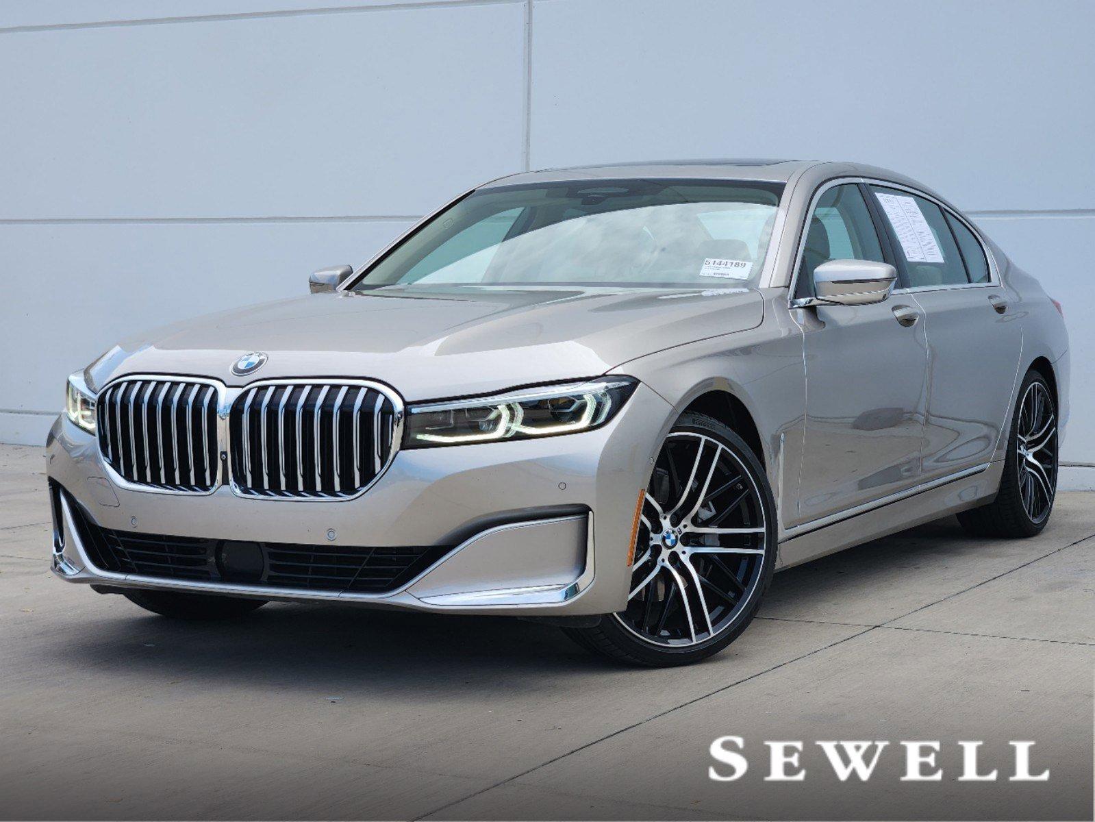 2022 BMW 740i Vehicle Photo in PLANO, TX 75024