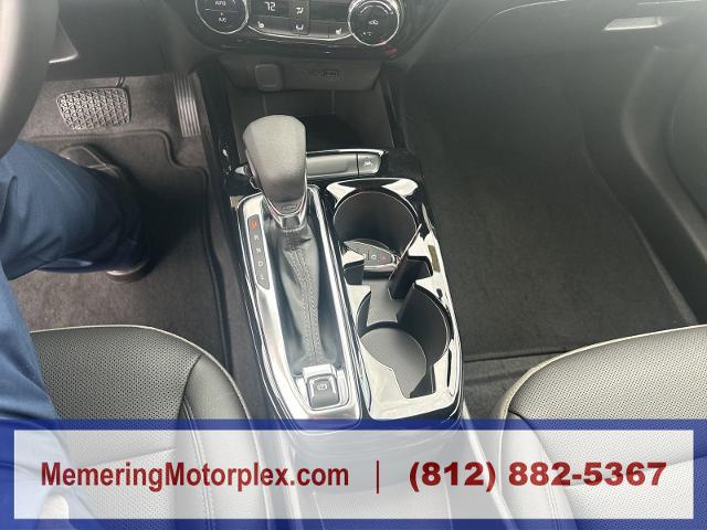 2025 Chevrolet Trax Vehicle Photo in VINCENNES, IN 47591-5519